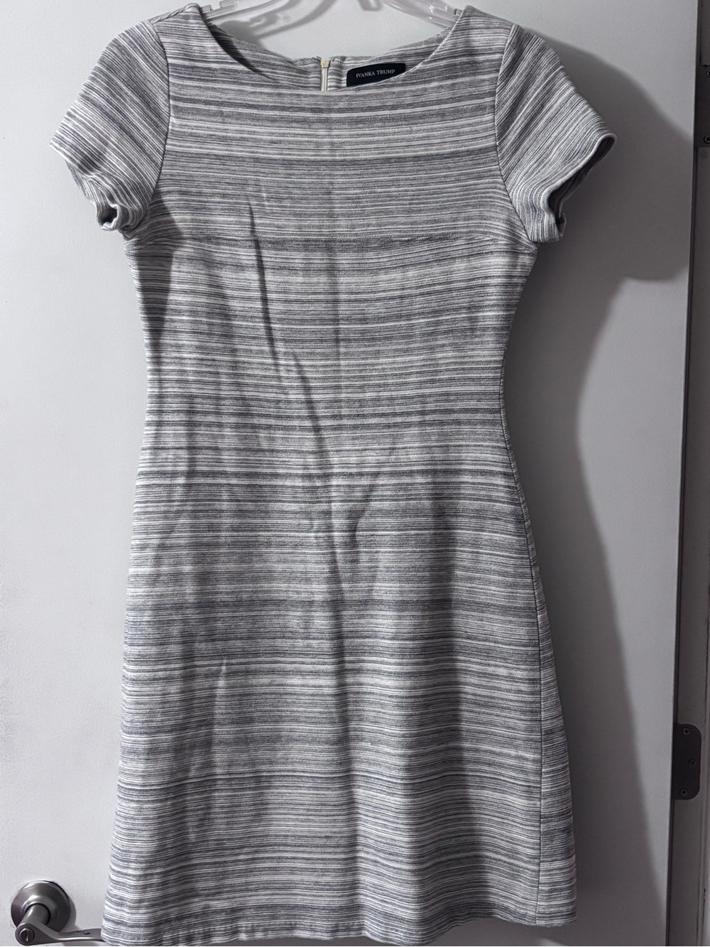 Ivanka Trump Grey White Striped Short Sleeve Structured Shift Dress Size 12